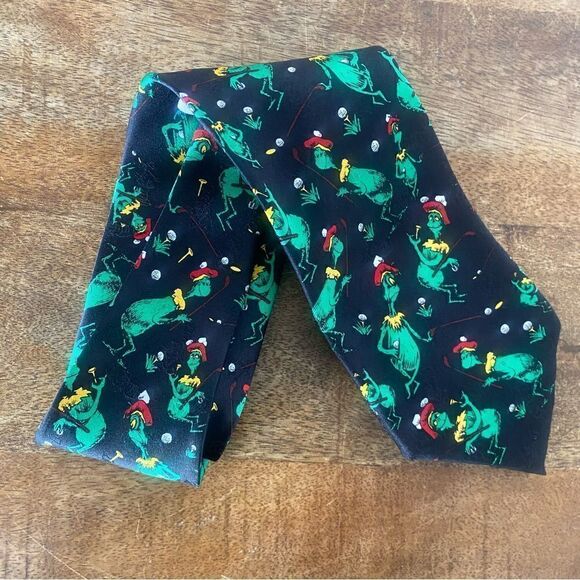 Dr. Seuss Grinch neck tie 100% silk - Picture 1 of 4